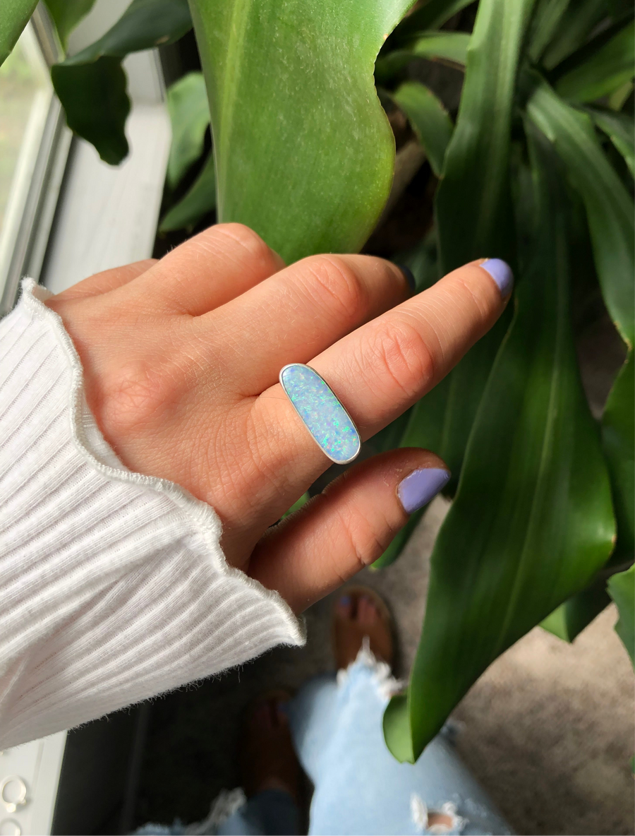 AZUL // Size 8-8.5 // Australian Opal Bar Ring