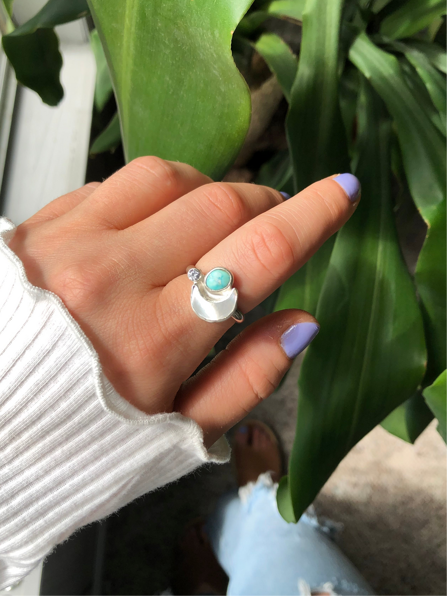 LUNA // Size 9-9.5 // Pearl Moon Cluster Ring