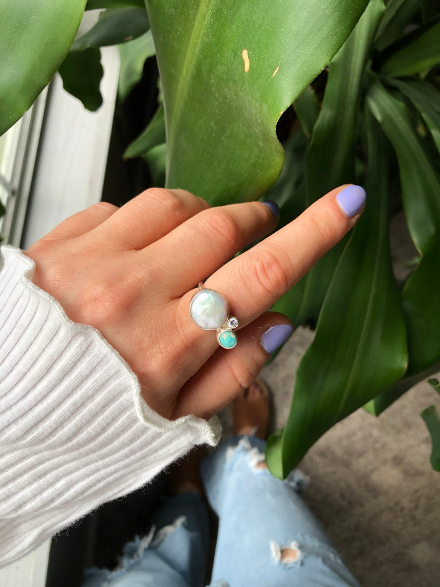 PERLA // Size 7.5-8 // Freshwater Pearl Cluster Ring // Turquoise