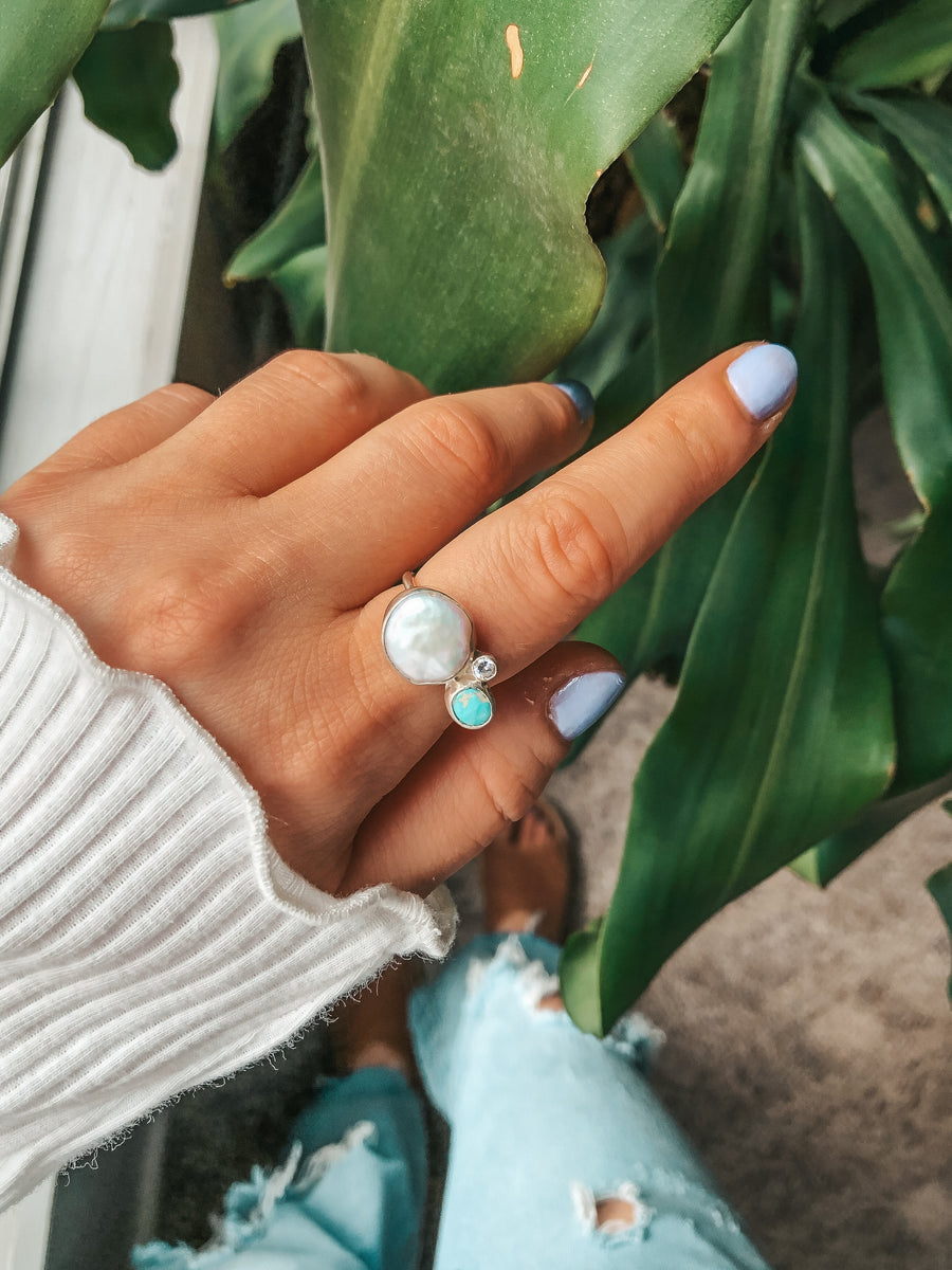 PERLA // Size 7.5-8 // Freshwater Pearl Cluster Ring // Turquoise