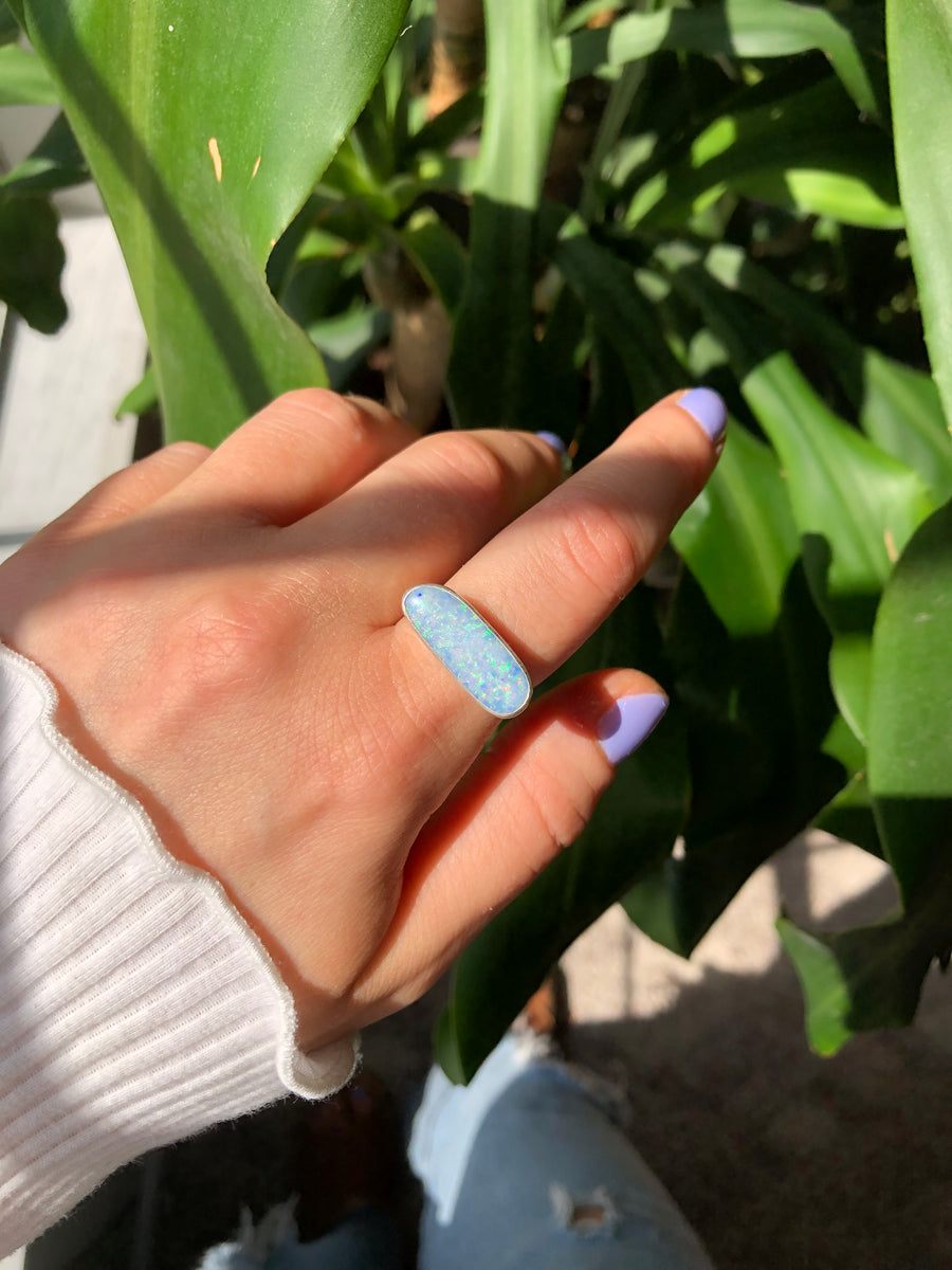 AZUL // Size 8-8.5 // Australian Opal Bar Ring