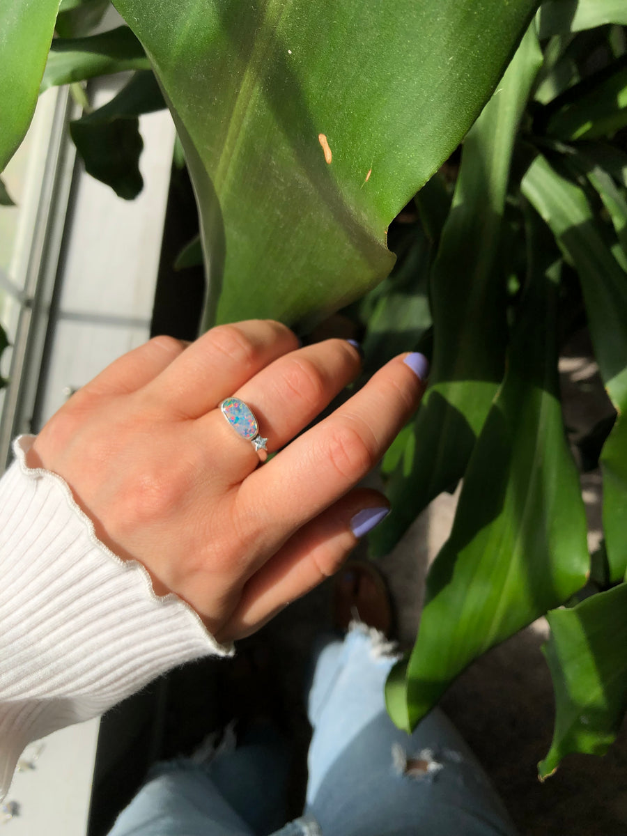 ESTRELLA// Size 7.5-8 Australian Opal Ring