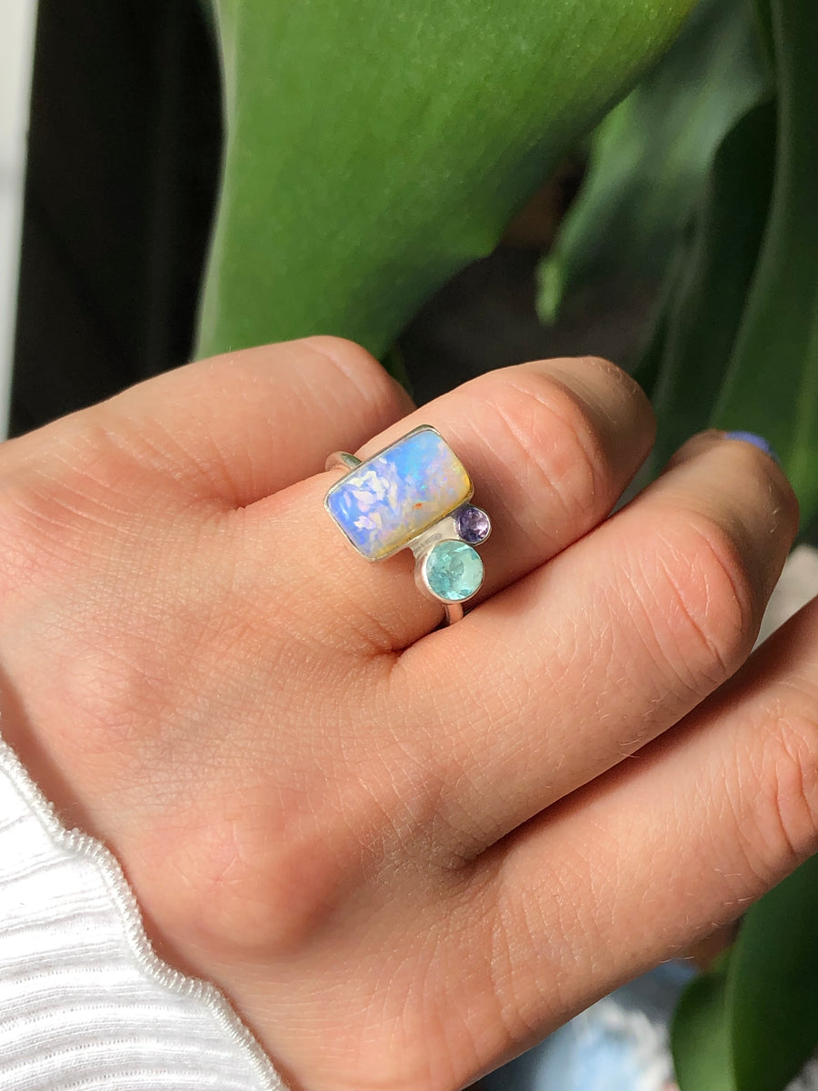 LAIKA // Size 6.25-6.75 // Australian Opal Cluster Ring