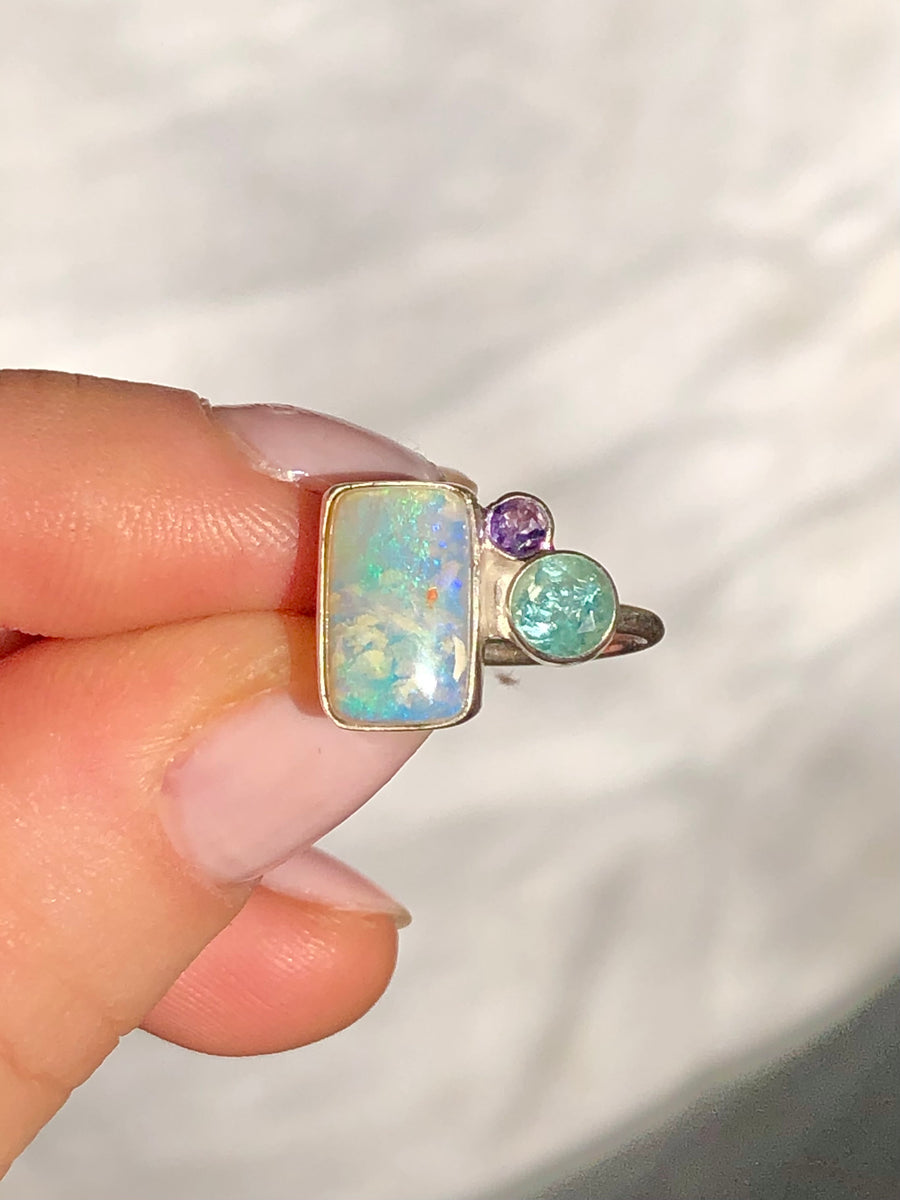 LAIKA // Size 6.25-6.75 // Australian Opal Cluster Ring