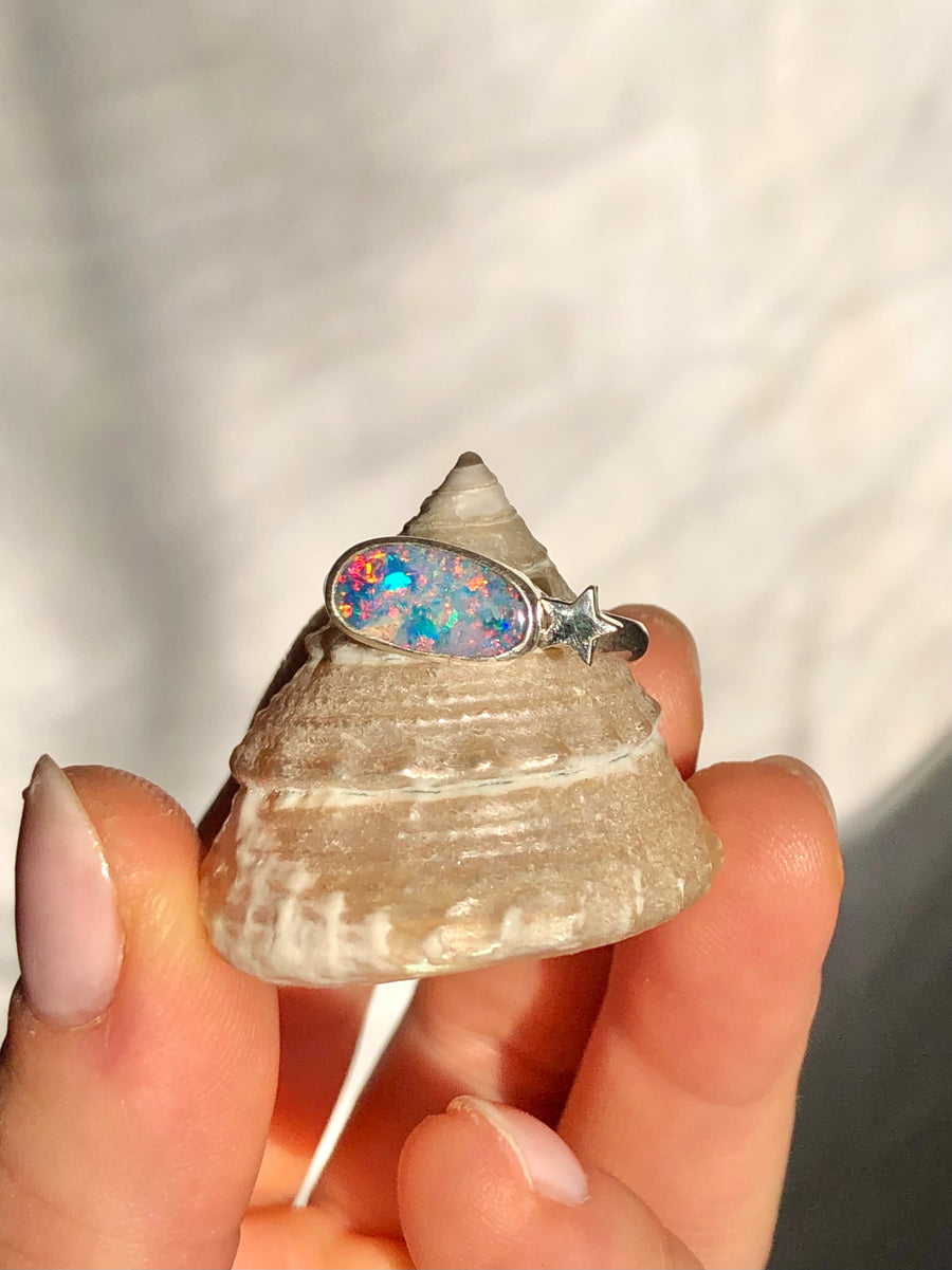 ESTRELLA// Size 7.5-8 Australian Opal Ring