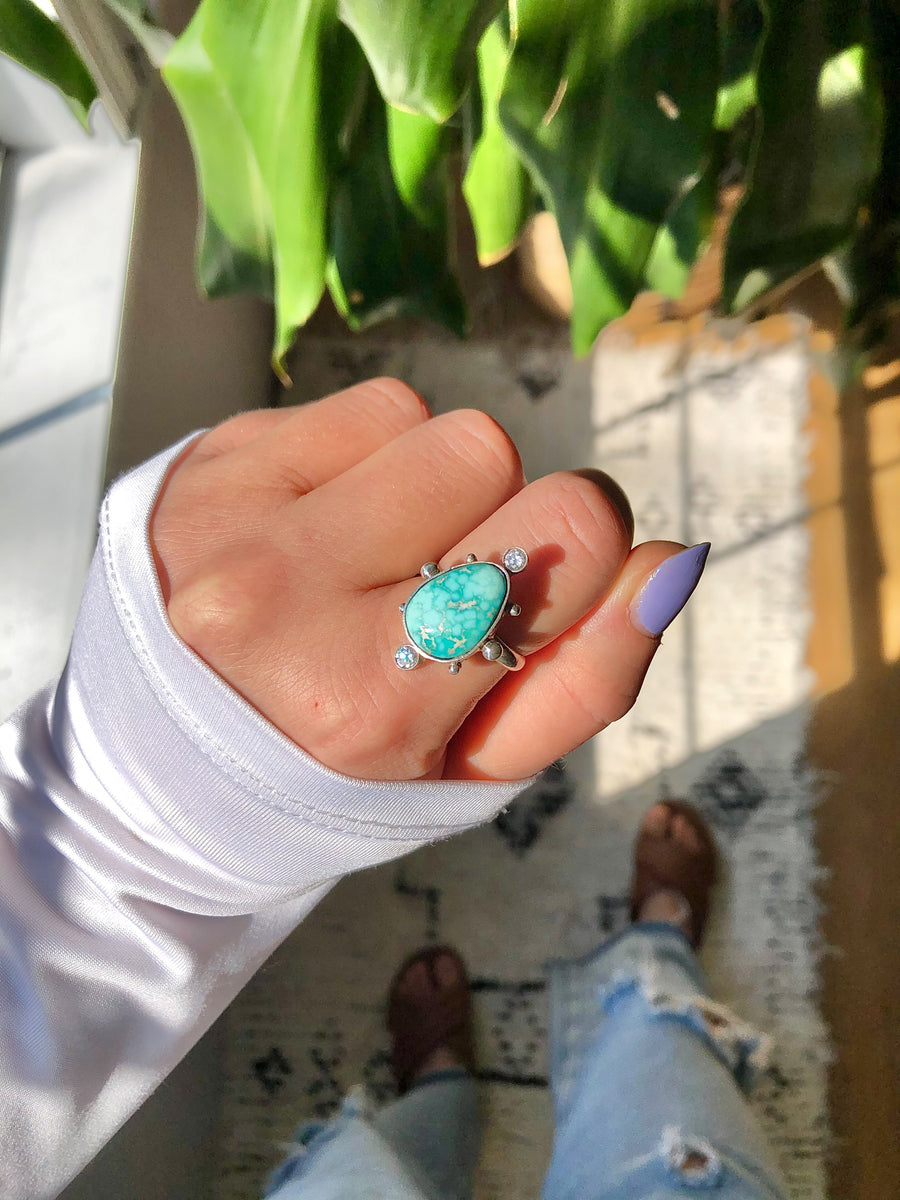 LILA // White Water Turquoise // Unfinished